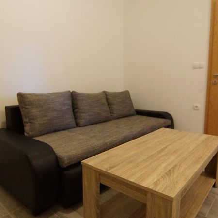Apartments Domani Vir Ngoại thất bức ảnh