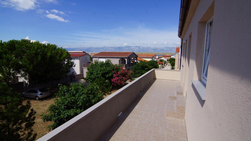 Apartments Domani Vir Ngoại thất bức ảnh